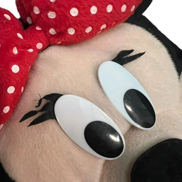 Disney Mickey’s Stuff for Kids - Minnie Mouse Plush Head Zip-Up Purse for Kids - Picture 3 of 9